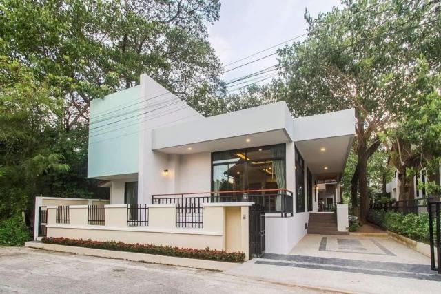โซนรวมโชค ให้เช่า 30,000 บาท/เดือน ขาย 6.8 ล้าน 100 ตรว. #บ้านสวนนนทรี #แยกรวมโชค บ้านชั้นเดียว ตกแต่ง สไตล์รีสอร์ท ทำเลดี #น้ำไม่ท่วมค่ะ