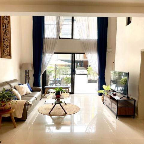 P431 ให้เช่า ทาวน์โฮม โครงการ ชิเซน พัฒนาการ 32 Shizen Phatthanakan 32 สไตล์ Japanese Modern Loft ตกแต่งสวยเฟอร์นิเจอร์ครบ พร้อมอยู่อาศัย