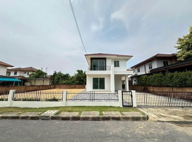 LV53155 ขาย บ้านเดี่ยว พร้อมที่ดิน ฮาบิเทีย ปัญญาอินทรา 1 Habitia Panyaintra 1