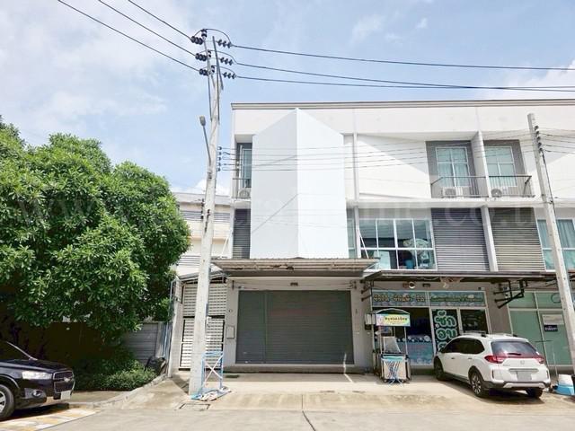 ทาวน์โฮม 3 ชั้น บ้าน พฤกษา 95/3 หลังริม ใหญ่สุดในโครงการ