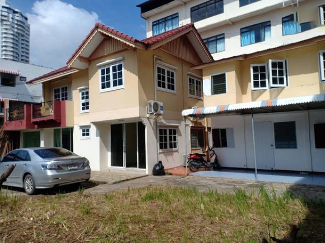 ให้เช่าบ้านเดี่ยว 2 ชั้นเนื้อที่ 120 วา 4 ห้องนอน 4 ห้องน้ำ แอร์ เฟอร์ครบ ถนนสุขุมวิท 103 ซอยอุดมสุข ใกล้เซ็นทรัลบางนา ราคาเช่า 28,000 บ/ด
