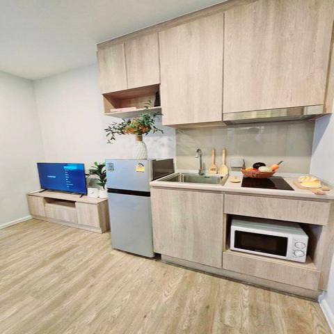 Modiz Sukhumvit 50 Clean safe quiet 7th floor BTS On Nut
