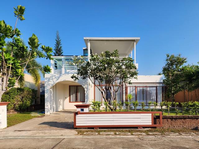 บ้าน คาซ่า ซีไซด์   5900000 บาท. 2 นอน ขนาด = 0 ไร่ 0 Ngan 80 SQ.WA อยู่สบาย เพชรบุรี   