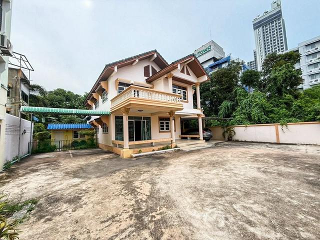 ขายบ้านเดี่ยว พร้อมที่ดิน ใจกลางเมืองศรีราชา แยกอัสสัมชัญ TP-H1307