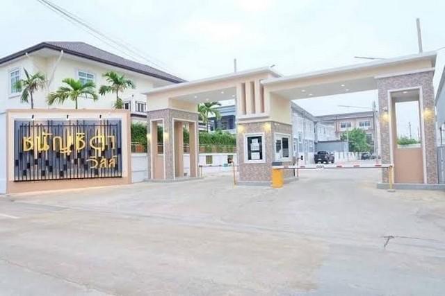 ขายบ้านเดี่ยวโครงการชนัญชิดาวิลล์ ใกล้โรงเรียนกระทุ่มแบน (วิเศษสมุทคุณ)