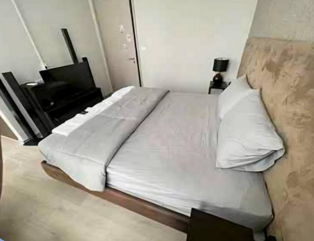 HR2535ขายและให้เช่า 4 ห้องนอน ขนาด 200 ตรม. The Capital Condo เอกมัย-ทองหล่อ เหมาะอยู่อาศัย