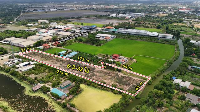 ขายที่ดินติดถนน เนื้อที่  6-3-32 ไร่  ปากเกร็ด ถนนบางบัวทอง - สุพรรณบุรี  ตารางวาละ 20,500 