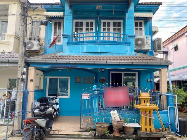 ทาวน์เฮาส์ บ้านฟ้าชมพฤกษ์ เฟส2 (ถ.ลำลูกกา คลอง8) ใกล้ตลาดนัด เดินทางสะดวก พร้อมเข้าอยู่