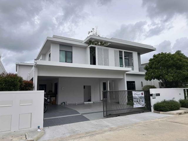 BH3613 ให้เช่าบ้านเดี่ยว 2 ชั้น โครงการมัณฑนา บางนา กม.15 (Mantana Bangna KM.15) แบบบ้าน Size Elite พื้นที่ใช้สอย 283 ตร.ม.