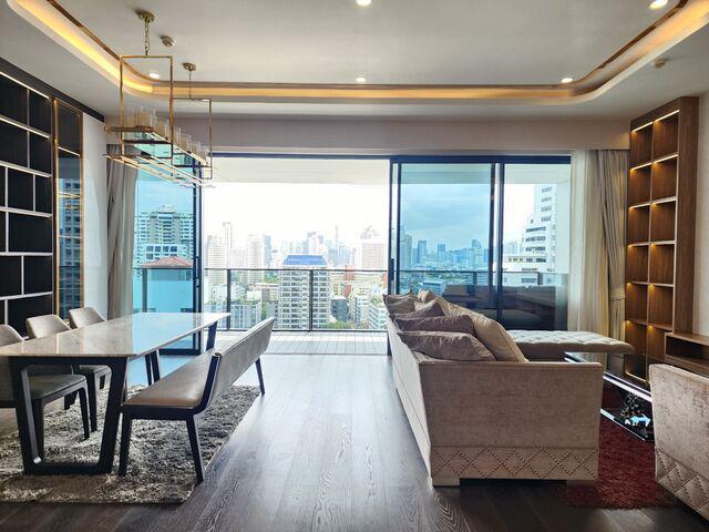 TELA Thonglo 3 Bedroom Condo with Stunning Unblocked View for Rent or Sale