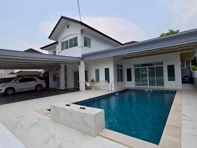 ให้เช่าพูลวิลล่า 2 ชั้น ไม่รับสัตว์เลี้ยง แยกหลุยส์ สันกำแพง 