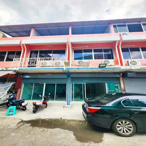 อินทามระ12-14  BTSสะพานควาย 900ม. รัชดา สุทธิสาร ให้เช่าโฮมออฟฟิศ 3 ชั้น  22ตร.วา 242ตร.ม.  บิ๊กซี สะพานควาย 1กม. สามเสนใน พญาไท 