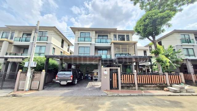 บ้านเดี่ยว 3 ชั้น ภัสสร สรงประภา ซอย 11 ดอนเมือง ใกล้ สถานีดอนเมือง