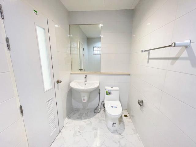 ขายด่วนทาวน์โฮม 2 ชั้น รีโนเวทใหม่ City Sense Prachachuen ซิตี้เซนส์ ประชาชื่น จังหวัดนนทบุรี