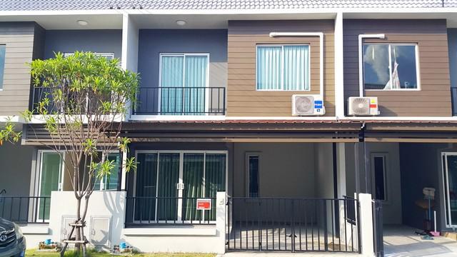 ปล่อยเช่าหรือขาย ทาวน์โฮม 2 ชั้น The Color บางนา-วงแหวน ใกล้เมกาบางนา-สนามบินสุวรรณภูมิ 3 นอน 2 น้ำ