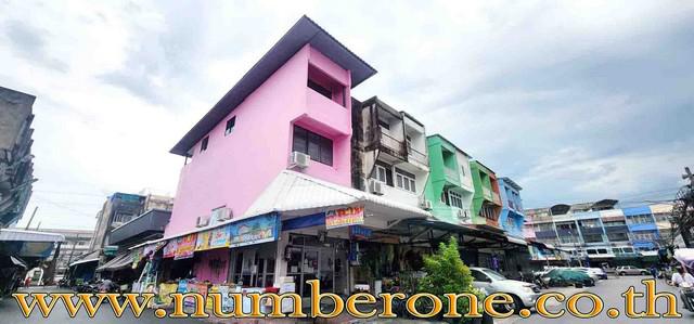 ขายบ้านเดี่ยว ถนน พนัสนิคม-เกาะโพธิ์(ทล.3341) ตำบล ท่าบุญมี อำเภอ กิ่งอำเภอเกาะจันทร์ จังหวัด ชลบุรี