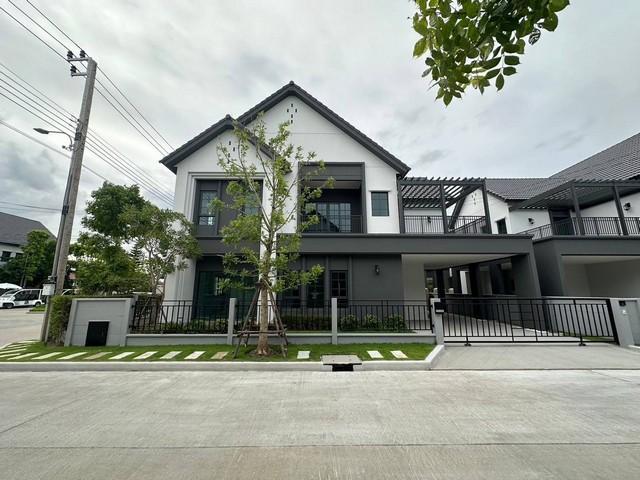 ให้เช่าบ้านเดี่ยว 2 ชั้น 66.59 ตร.ว. หมู่บ้าน Centro บางนา หลังมุม วิวสวน ใกล้เมกาบางนา