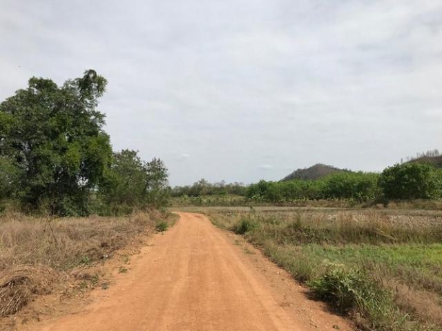 ที่ดิน ที่ดิน บ้านนาค้อ ปากชม จ.เลย  1200000 - ไม่ไกลจาก อยู่บ้านนาค้อ ห่างจากถนนทางหลวงสายปากชม-บ้านธาตุ ไม่ถึง 100 เมตร (ทางหลวงหมายเลข 2108) ทำเลคุณภาพ เลย   
